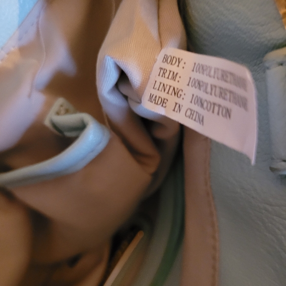 Purse with fringe detailing - Picture 7 of 9